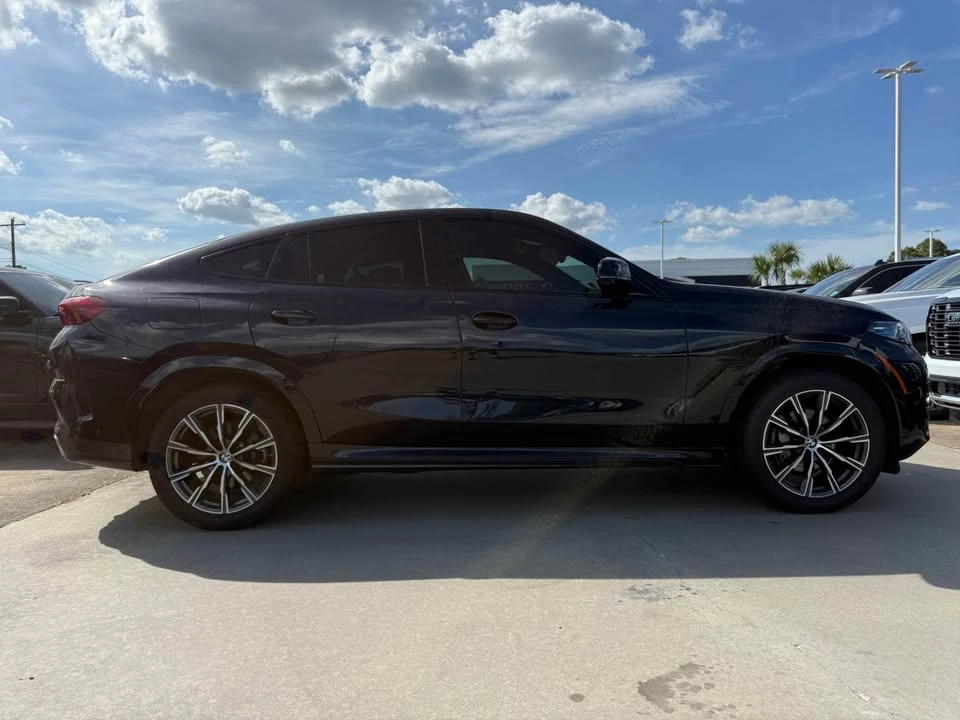 2025 BMW G06 X6 - Image 2 of 9