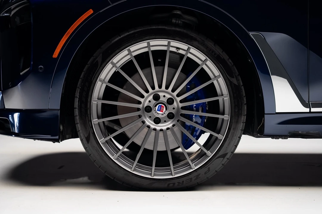 2025 BMW G07 X7 - Image 17 of 21