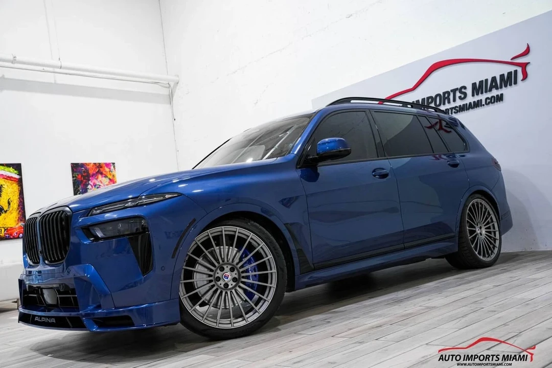 2025 BMW Alpina XB7 - Image 7 of 12