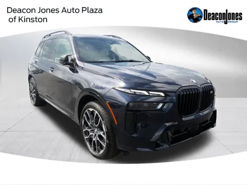 2025 BMW X7 M60i