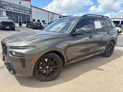 2025 BMW X7 M60i Sport Utility 4D