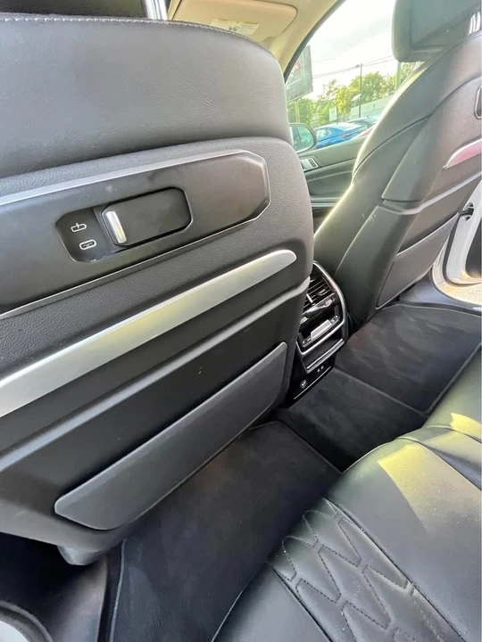 2025 BMW G07 X7 - Image 9 of 14