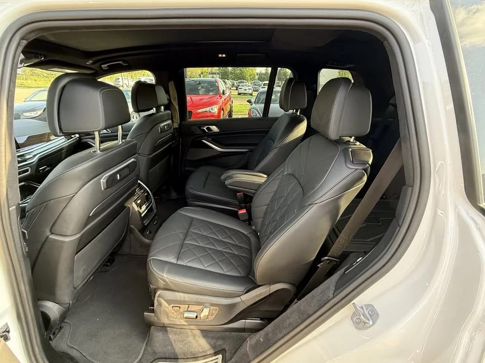 2025 BMW G07 X7 - Image 5 of 10
