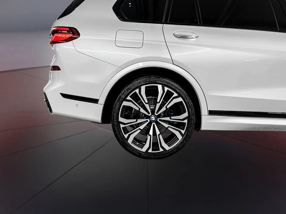 2025 BMW G07 X7 - Image 7 of 20