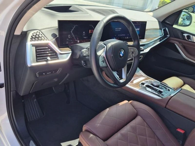 2025 BMW G07 X7 - Image 4 of 11
