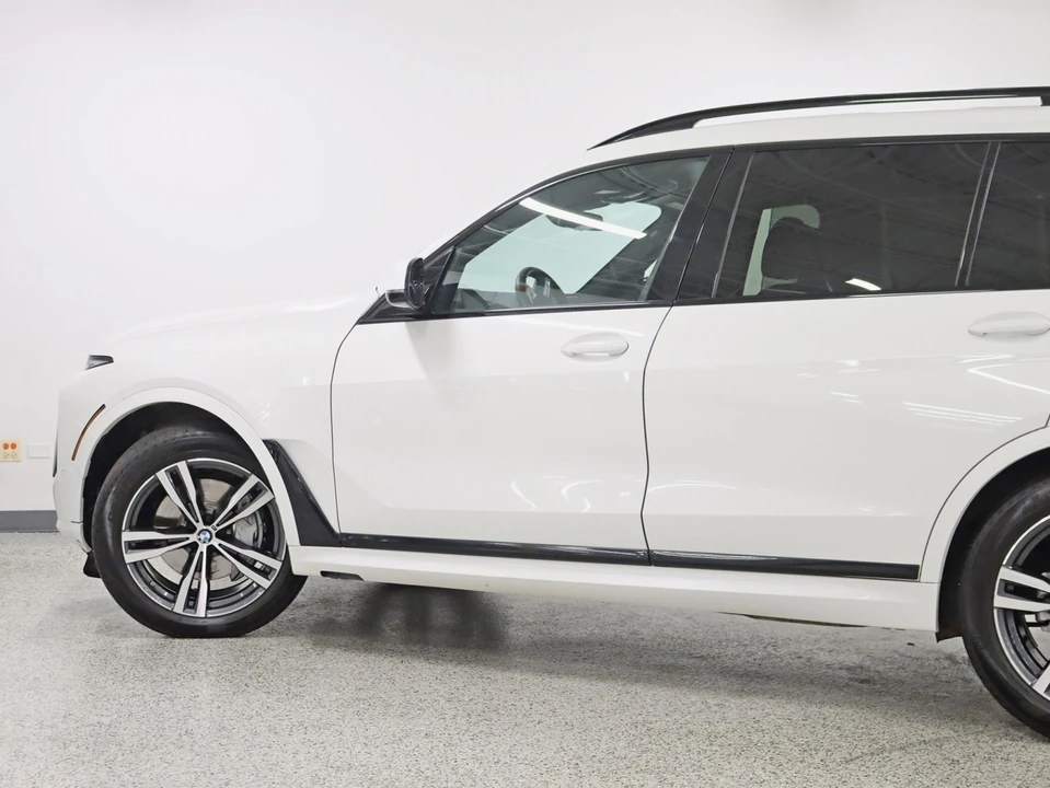 2025 BMW G07 X7 - Image 11 of 21
