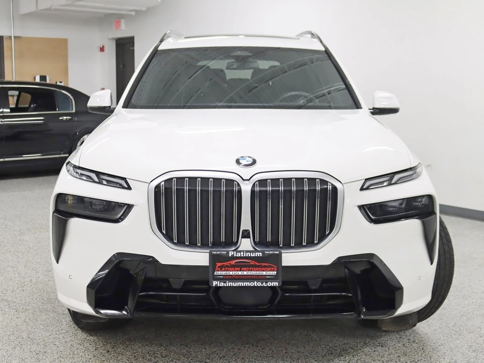 2025 BMW G07 X7 - Image 8 of 21