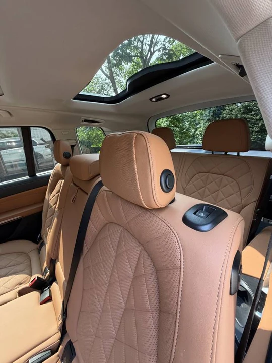 2025 BMW G07 X7 - Image 12 of 14
