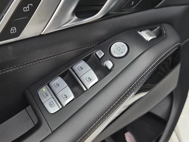 2025 BMW G07 X7 - Image 10 of 12