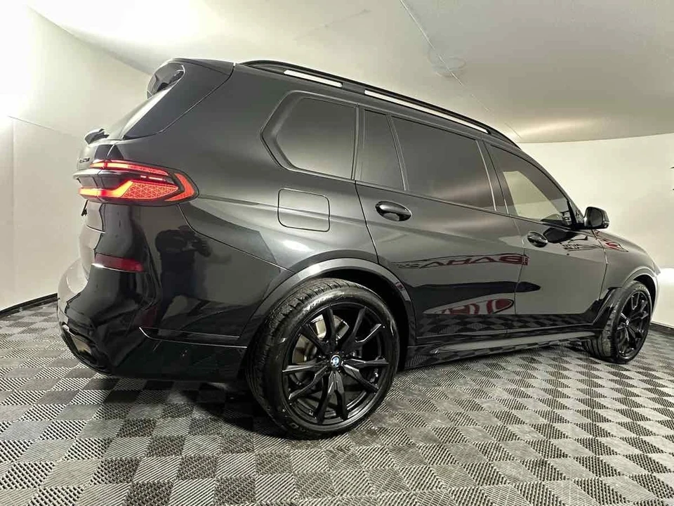 2025 BMW G07 X7 - Image 9 of 21