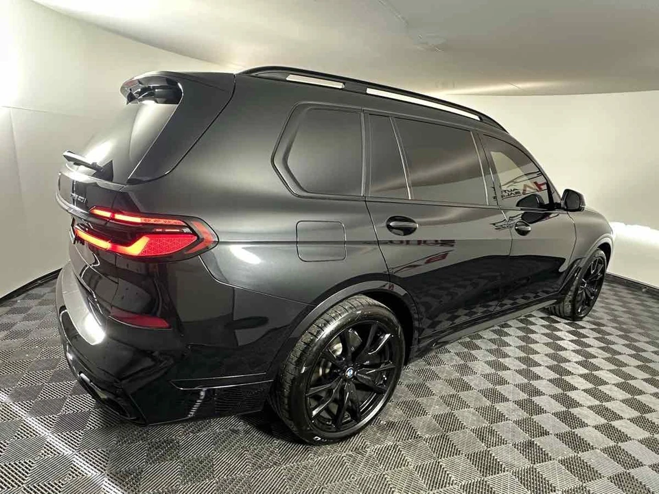 2025 BMW G07 X7 - Image 8 of 21