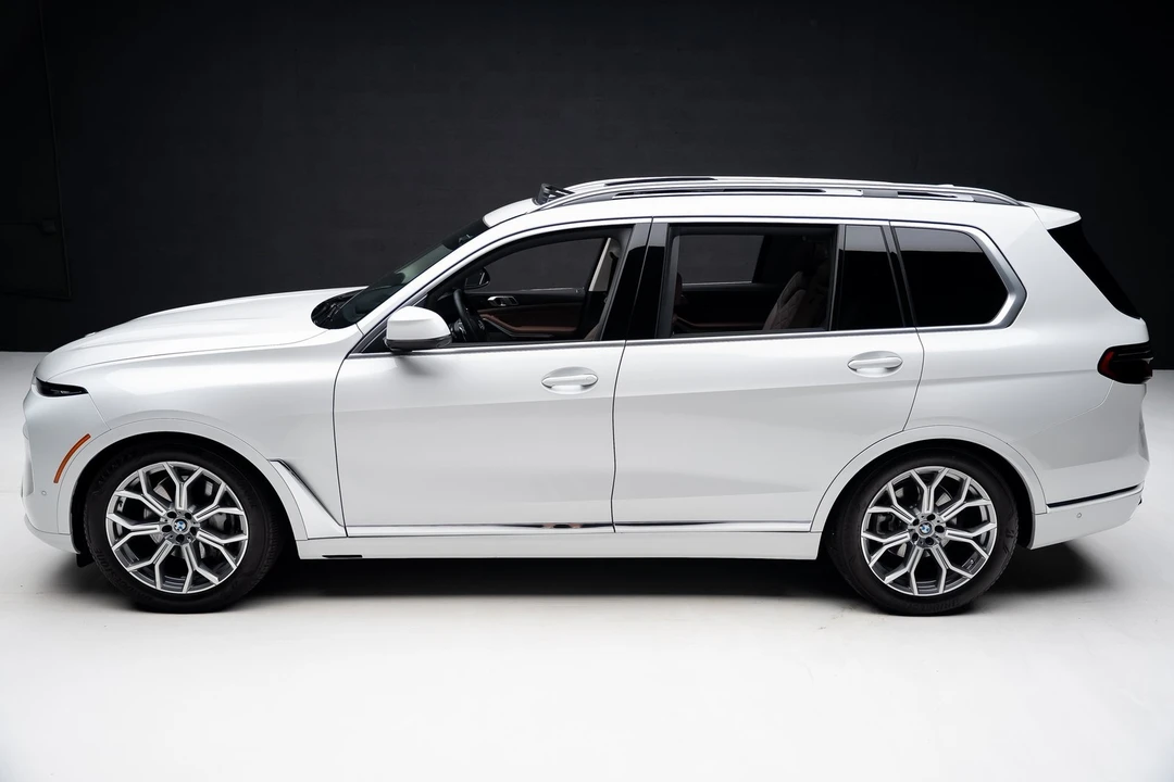 2025 BMW G07 X7 - Image 16 of 21