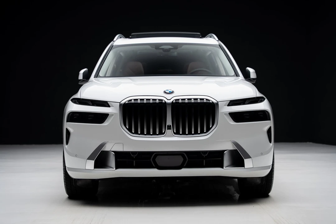 2025 BMW G07 X7 - Image 8 of 12