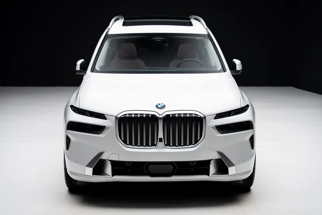 2025 BMW G07 X7 - Image 6 of 12