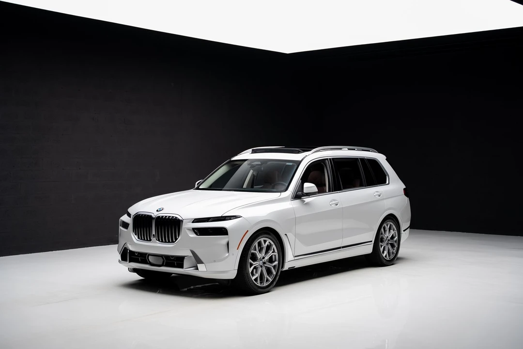 2025 BMW G07 X7 - Image 4 of 12
