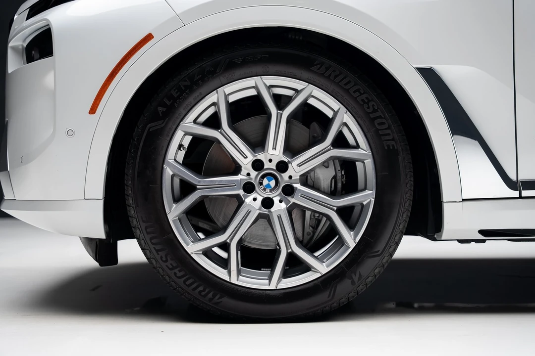 2025 BMW G07 X7 - Image 18 of 21