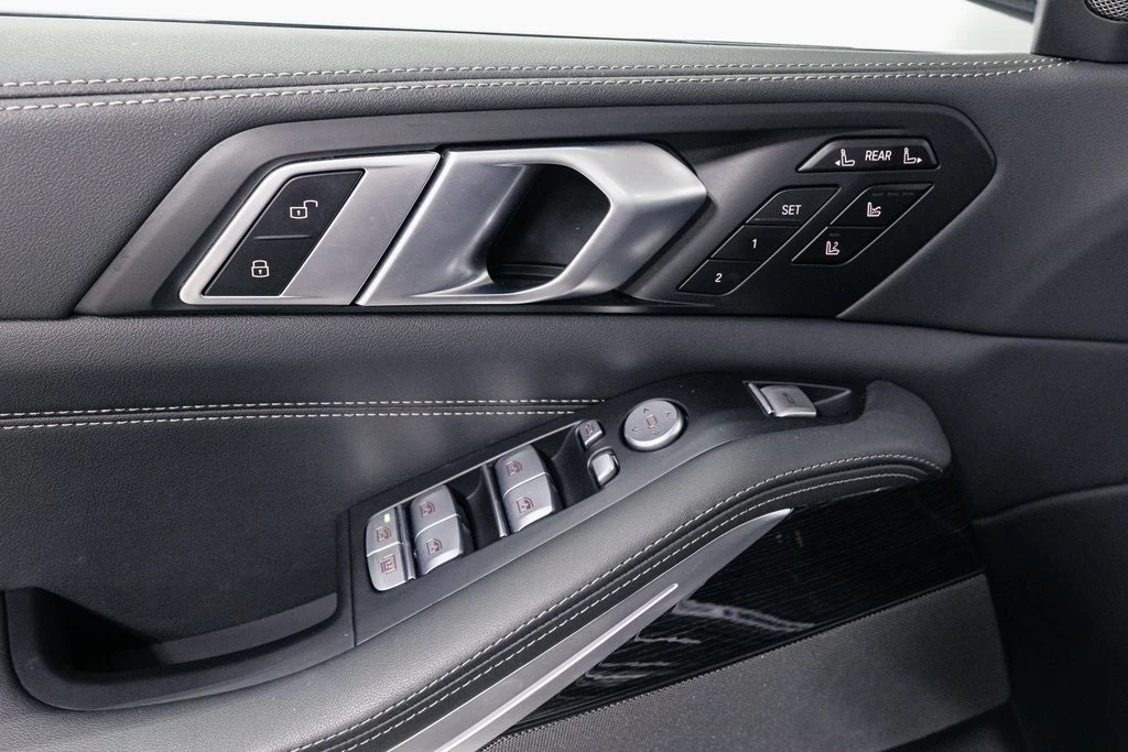 2025 BMW G07 X7 - Image 6 of 12