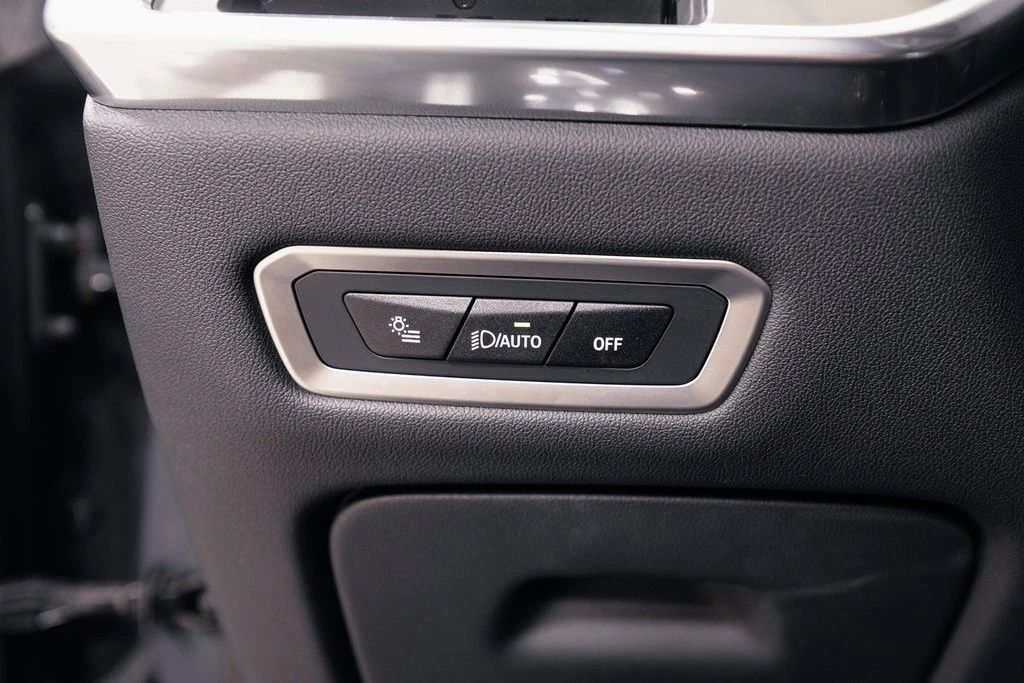 2025 BMW G07 X7 - Image 9 of 12