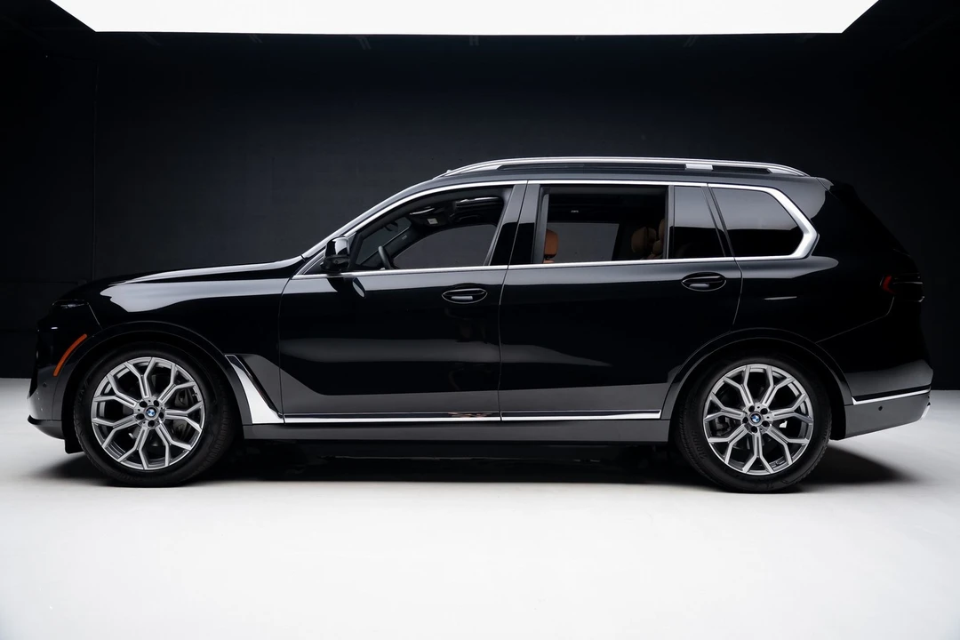 2025 BMW G07 X7 - Image 17 of 21
