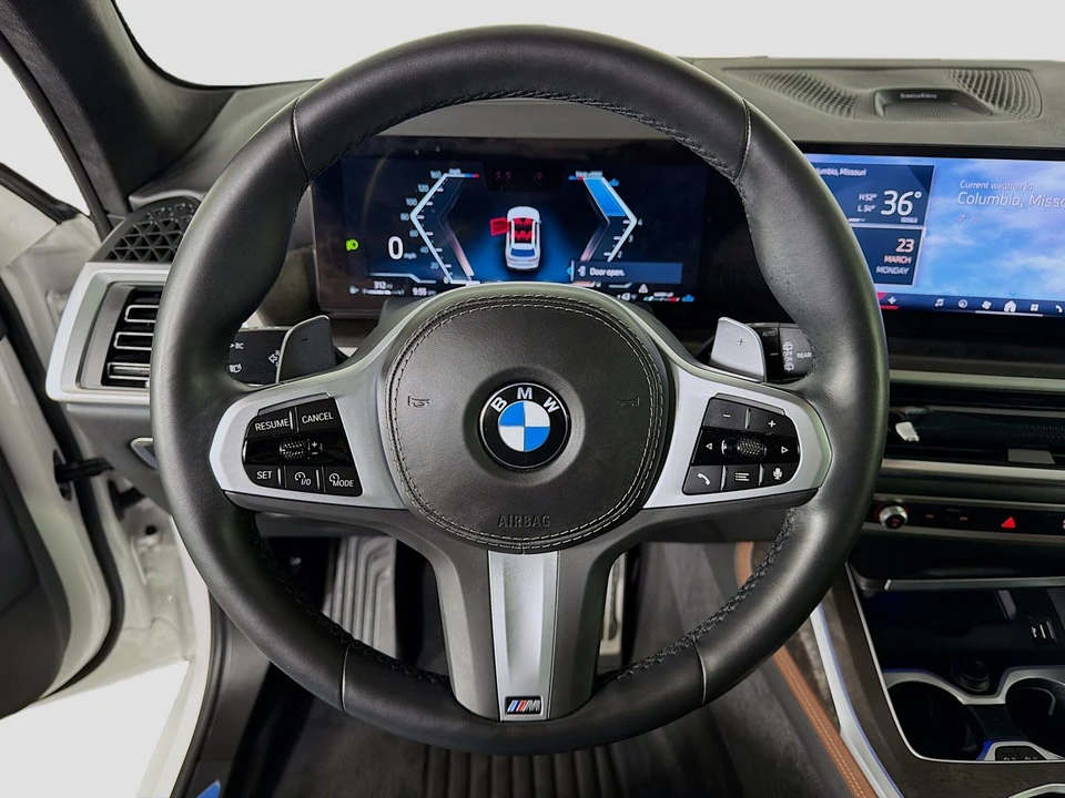 2025 BMW G07 X7 - Image 14 of 21