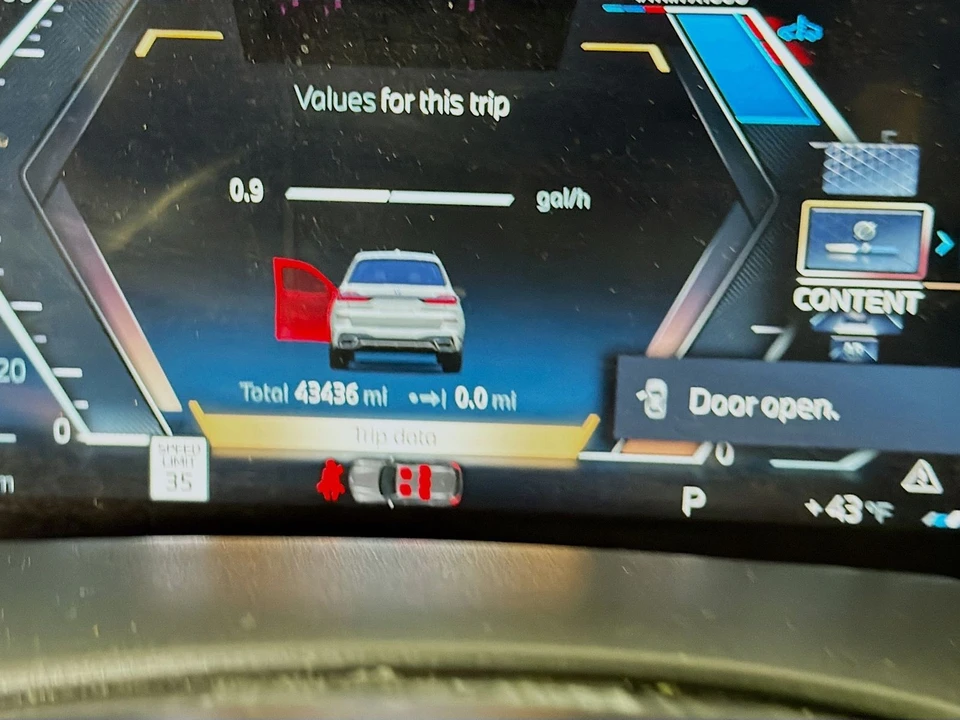 2025 BMW G07 X7 - Image 15 of 21