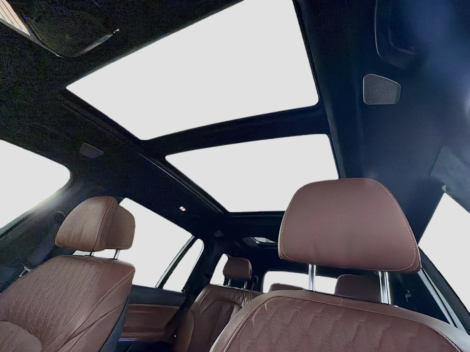 2025 BMW G07 X7 - Image 16 of 21