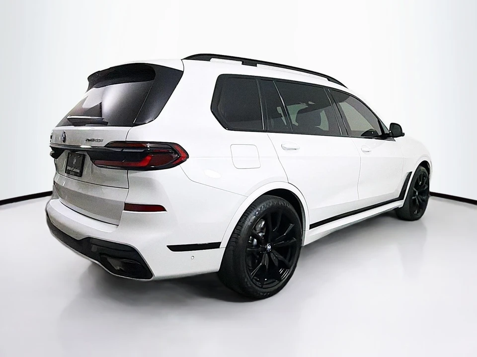 2025 BMW G07 X7 - Image 8 of 21