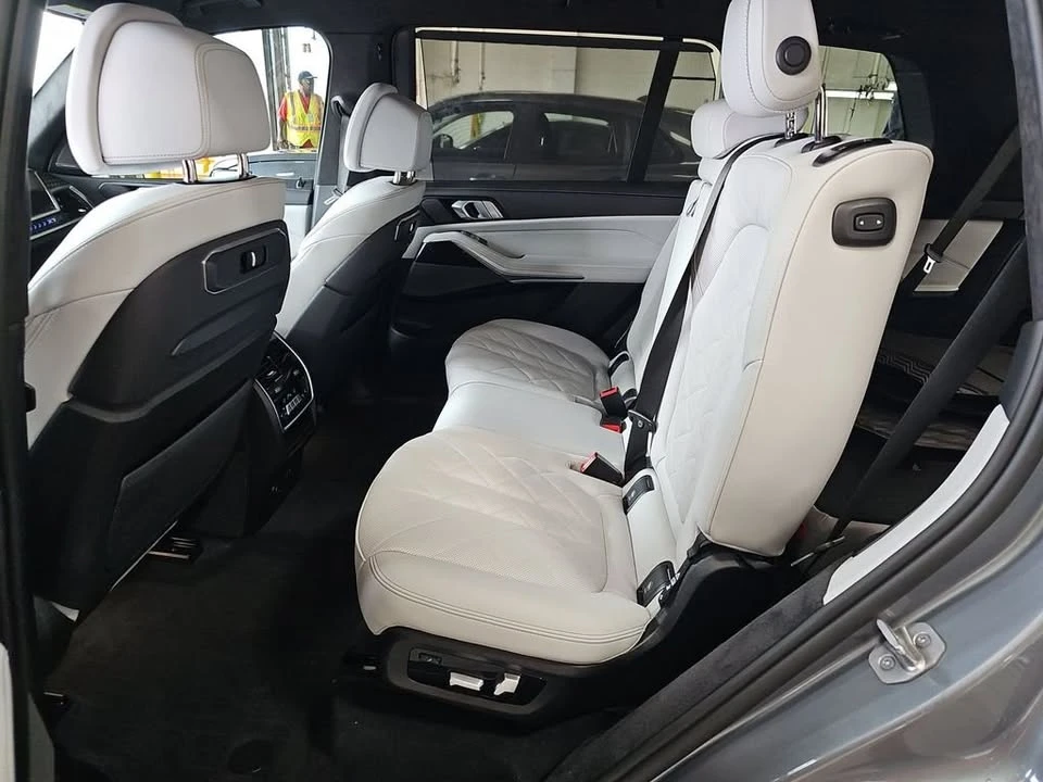 2025 BMW G07 X7 - Image 7 of 9