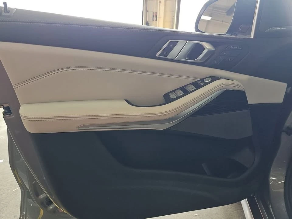 2025 BMW G07 X7 - Image 8 of 9