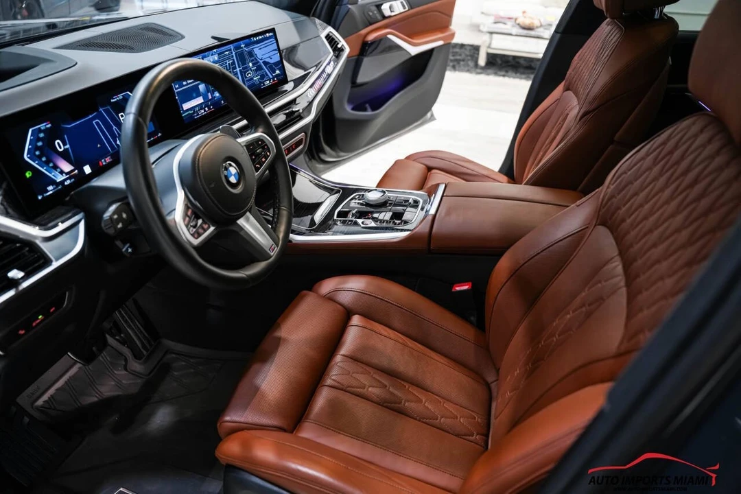 2025 BMW G07 X7 - Image 8 of 12