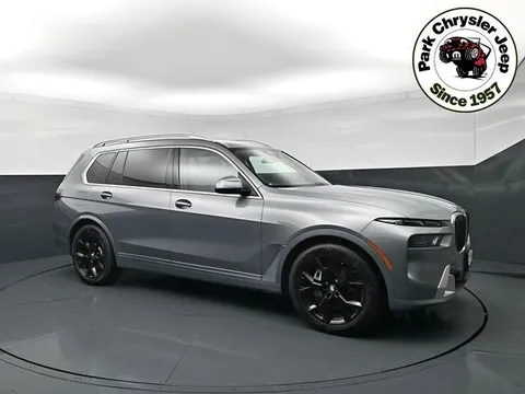 2025 BMW X7 xDrive40i AWD