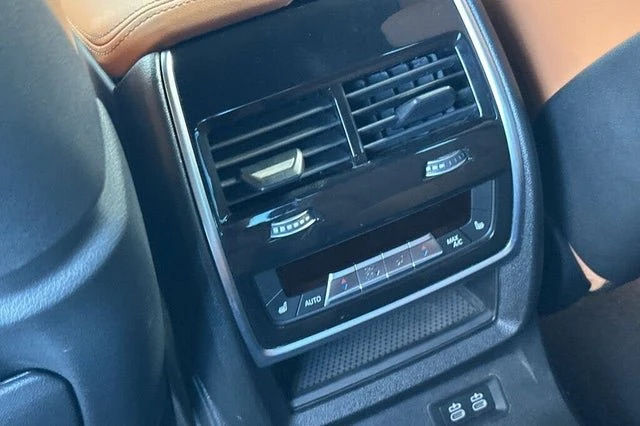 2025 BMW G07 X7 - Image 13 of 20