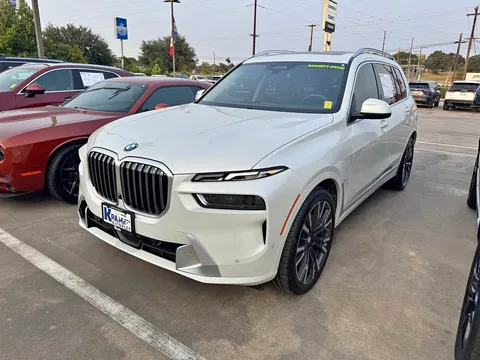 2025 BMW X7 xDrive40i