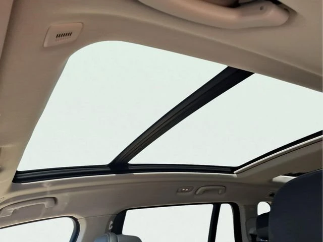 2025 BMW G07 X7 - Image 12 of 20