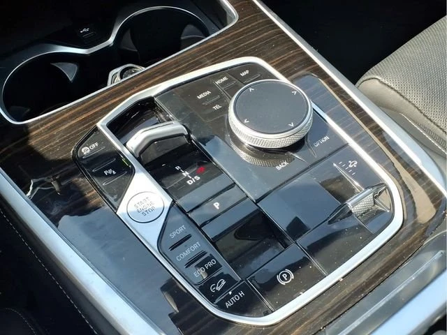 2025 BMW G07 X7 - Image 7 of 20