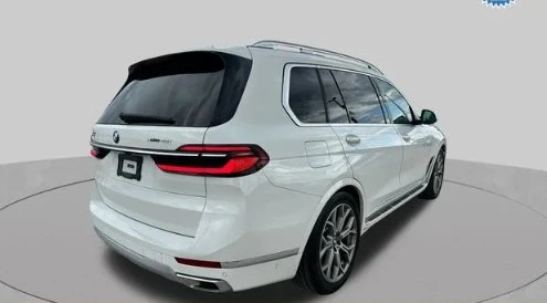 2025 BMW G07 X7 - Image 4 of 11