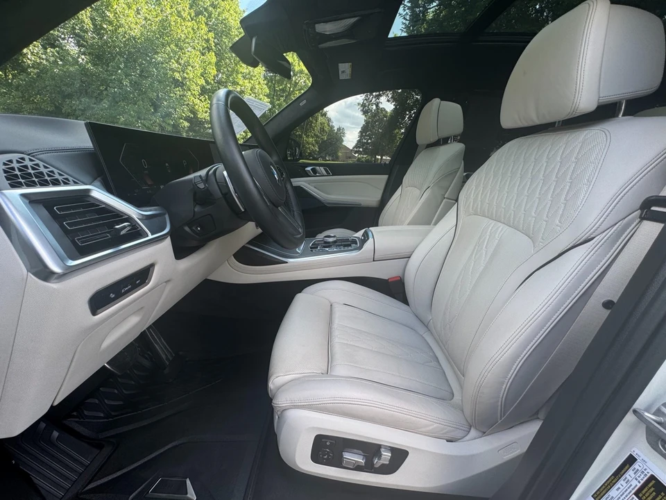 2025 BMW G07 X7 - Image 9 of 12