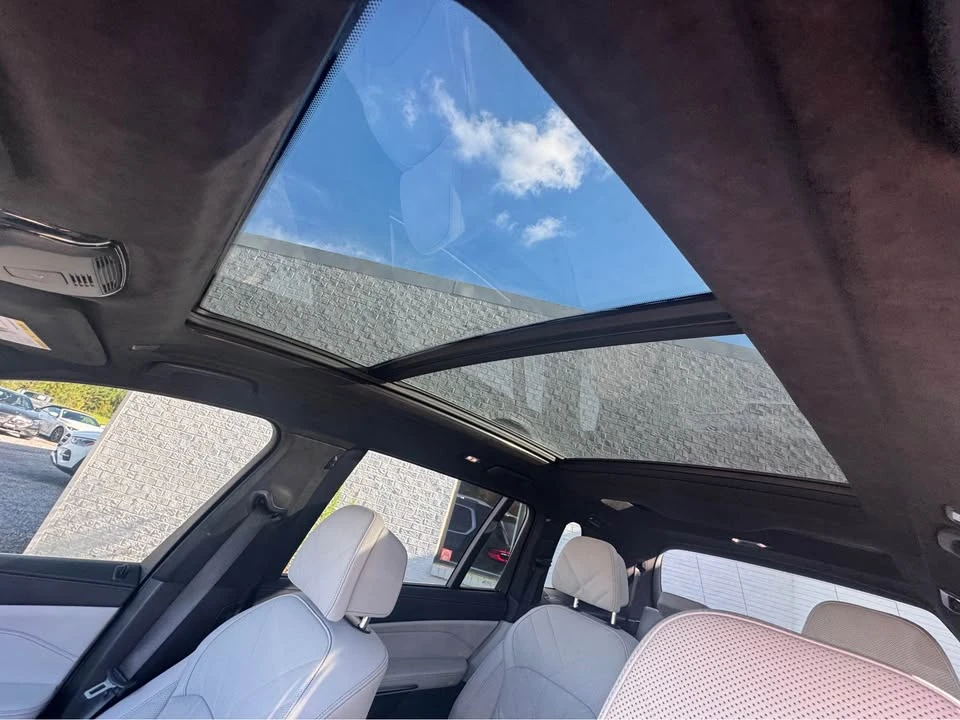 2025 BMW G07 X7 - Image 14 of 19
