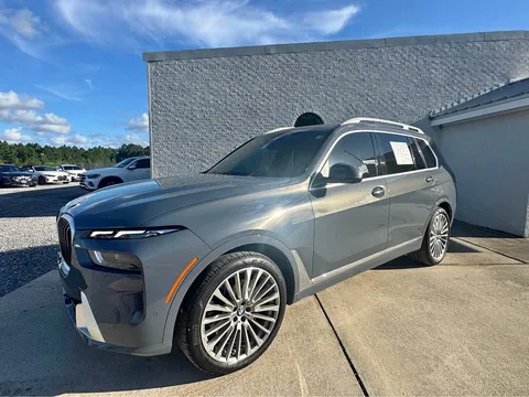 2025 BMW X7 xDrive40i Sport Utility 4D