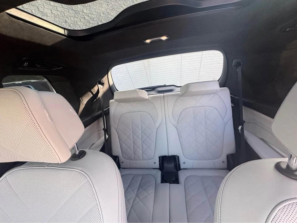 2025 BMW G07 X7 - Image 9 of 19