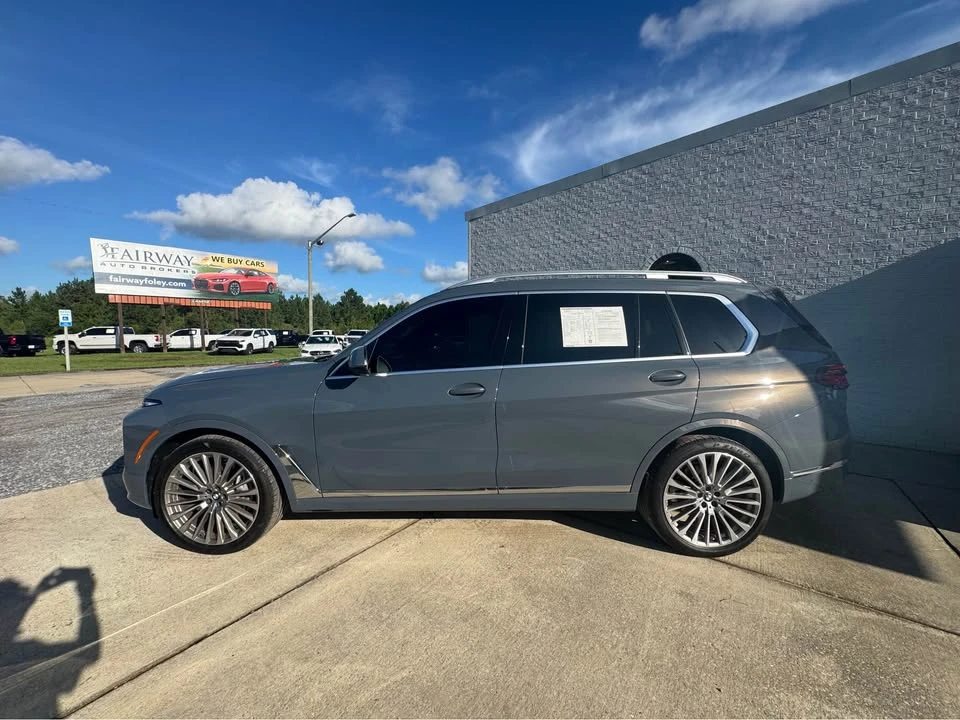 2025 BMW G07 X7 - Image 2 of 19