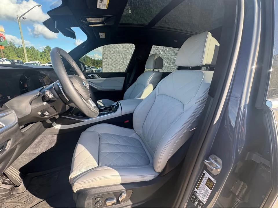 2025 BMW G07 X7 - Image 7 of 19
