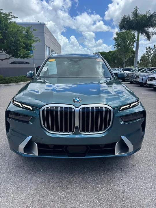 2025 BMW G07 X7 - Image 2 of 18