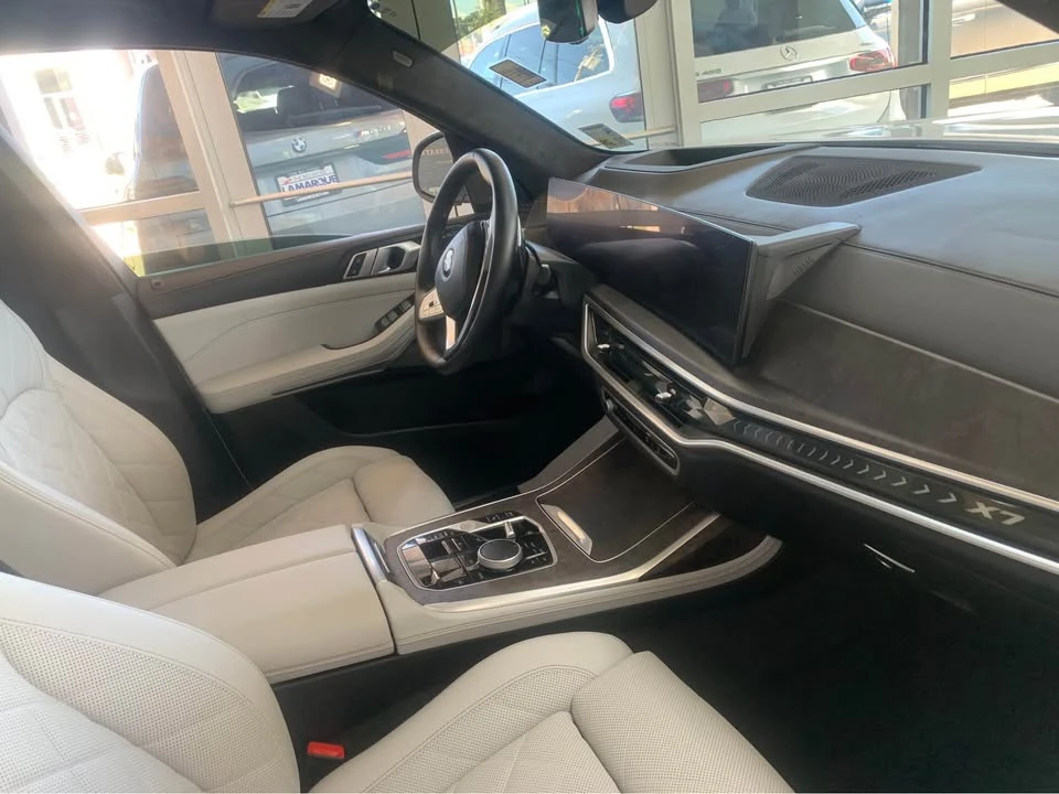 2025 BMW G07 X7 - Image 7 of 10