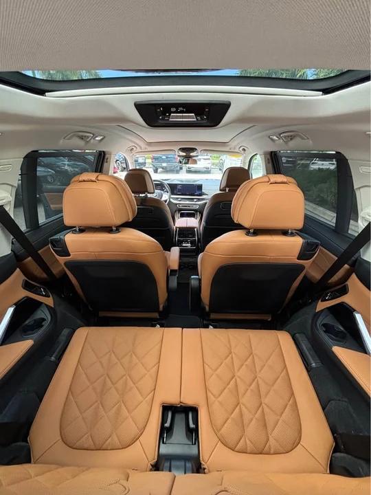 2025 BMW G07 X7 - Image 15 of 18