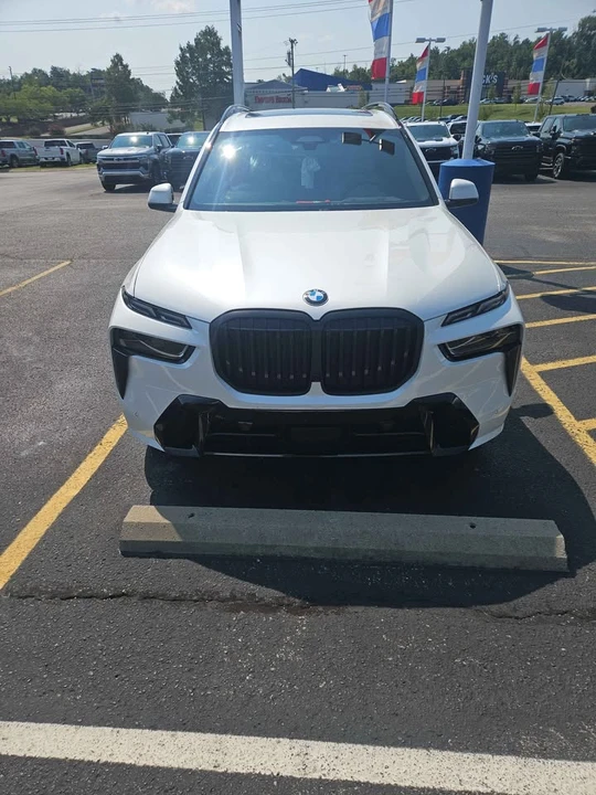 2025 BMW G07 X7 - Image 6 of 7