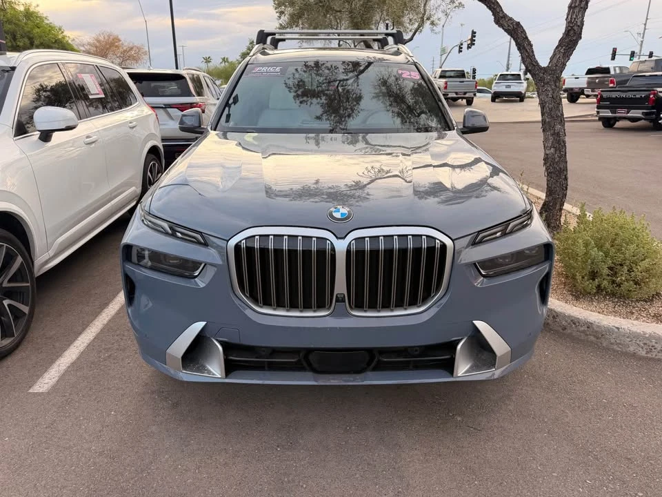 2025 BMW G07 X7 - Image 2 of 7