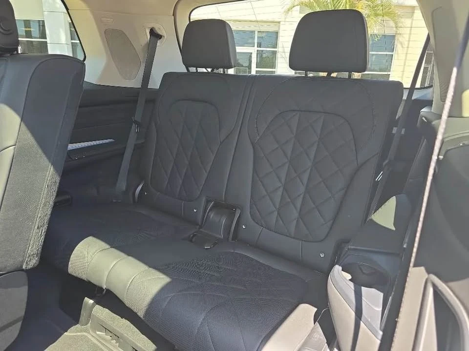 2025 BMW G07 X7 - Image 14 of 15
