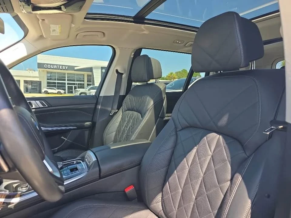 2025 BMW G07 X7 - Image 4 of 15