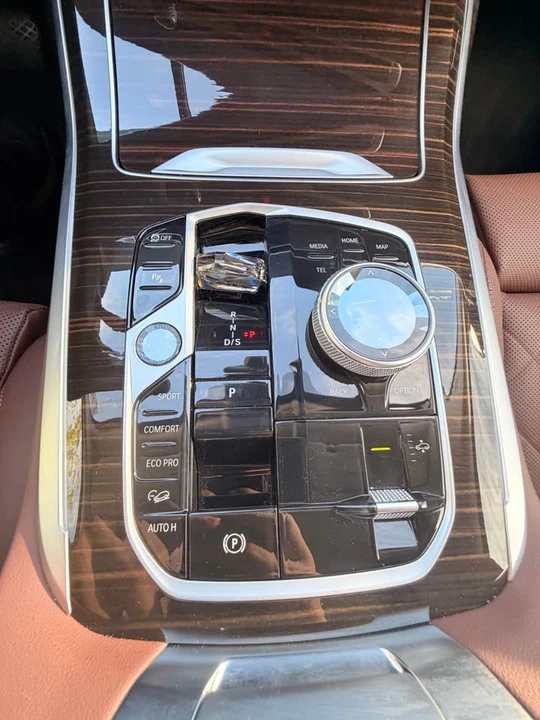 2025 BMW G07 X7 - Image 9 of 11